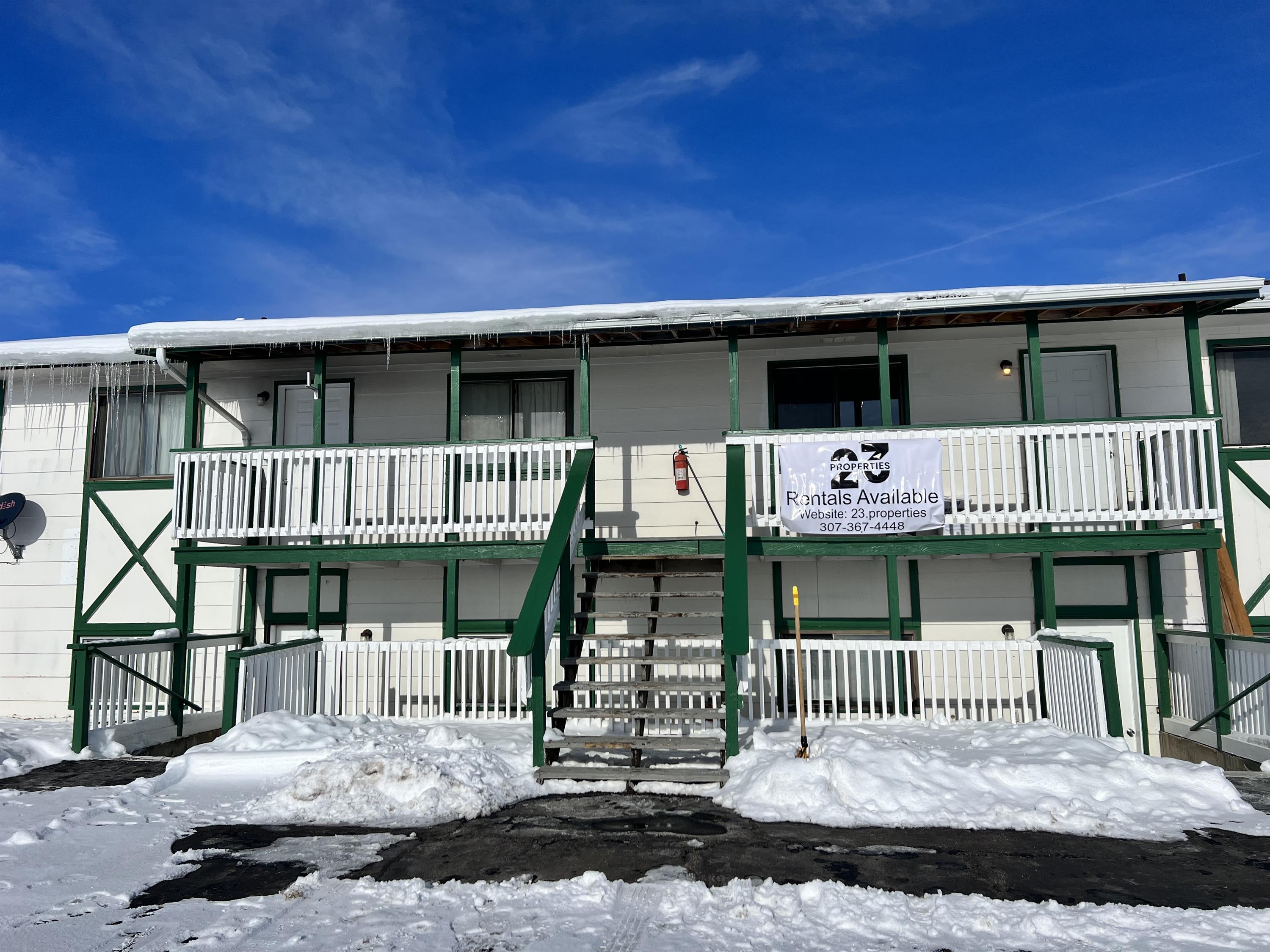 1114 W 8th - C